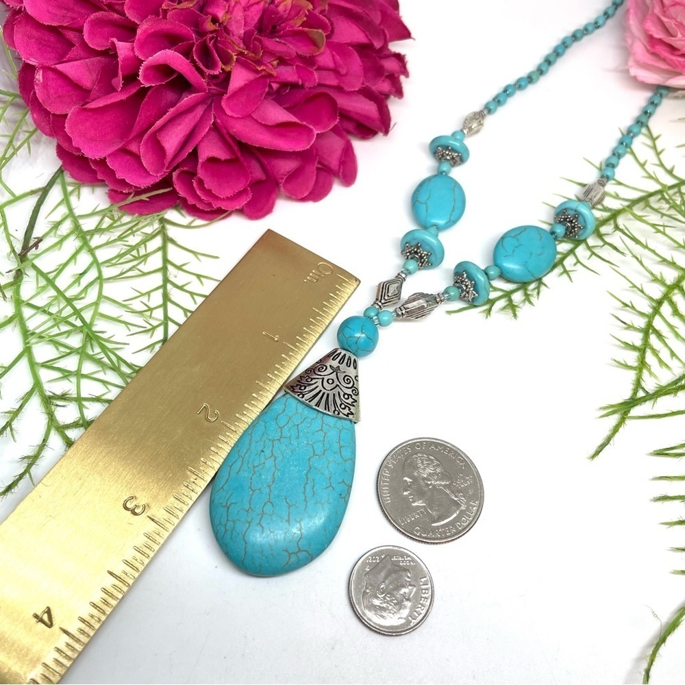 NEW⚜️Turquoise Howlite Stone Teardrop Beaded Necklace - Picture 6 of 7